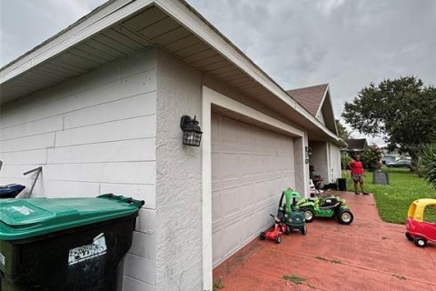 House in Orlando, Florida 4 bedrooms, 170.85 sq.m. № 1894062 - photo 26