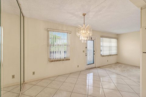 Condo in Boca Raton, Florida, 2 bedrooms  № 2259629 - photo 26