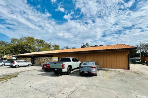 Propiedad comercial en venta en Winter Park, Florida, 381.27 m2 № 1217780 - foto 5