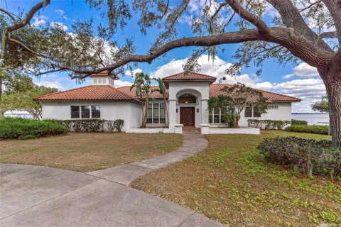 Villa ou maison à Leesburg, Floride 3 chambres, 315.87 m2 № 2115584