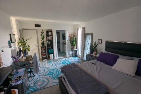 Condo in Margate, Florida, 2 bedrooms  № 1941556 - photo 22