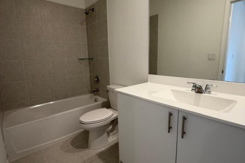 Townhouse in Homestead, Florida 3 bedrooms, 149.76 sq.m. № 2175353 - photo 9