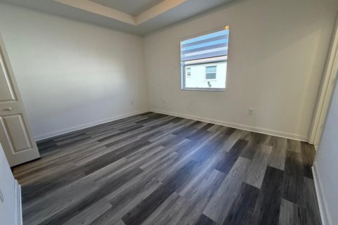 Townhouse in Homestead, Florida 3 bedrooms, 149.76 sq.m. № 2175353 - photo 7