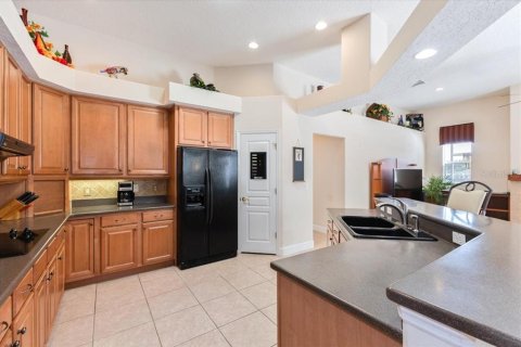 Casa en venta en Apopka, Florida, 4 dormitorios, 252.04 m2 № 1912552 - foto 17