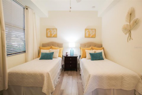 Condo in Bradenton, Florida, 2 bedrooms in LAKEWOOD NATIONAL № 2298770 - photo 25