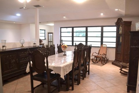 House in Jupiter, Florida 3 bedrooms, 237.74 sq.m. № 1747366 - photo 9