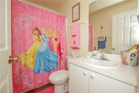 House in Davenport, Florida 4 bedrooms, 156.73 sq.m. № 1793463 - photo 11