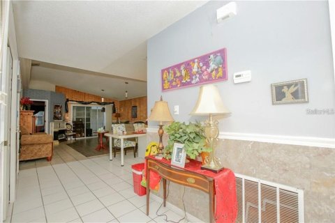 House in Davenport, Florida 4 bedrooms, 156.73 sq.m. № 1793463 - photo 17