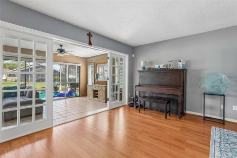 House in Apopka, Florida 2 bedrooms, 204.85 sq.m. № 2330968 - photo 7