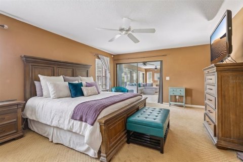 House in Apopka, Florida 2 bedrooms, 204.85 sq.m. № 2330968 - photo 17