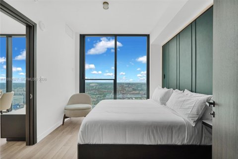 Condo in Miami, Florida, 2 bedrooms № 2255700 - photo 24