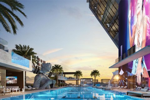 Condo in Miami, Florida, 2 bedrooms № 2255700 - photo 12