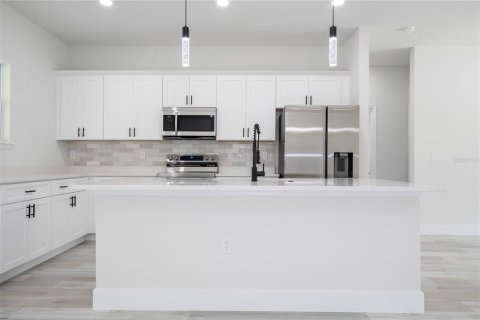 Villa ou maison à vendre à Citrus Springs, Floride: 3 chambres, 142.05 m2 № 1765351 - photo 12