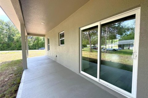 Villa ou maison à vendre à Citrus Springs, Floride: 3 chambres, 142.05 m2 № 1765351 - photo 5