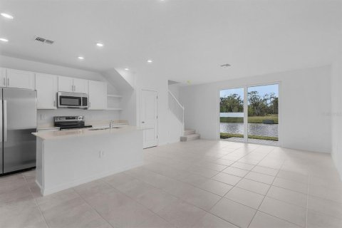 Adosado en alquiler en Lakewood Ranch, Florida, 3 dormitorios, 128.21 m2 № 1879544 - foto 7