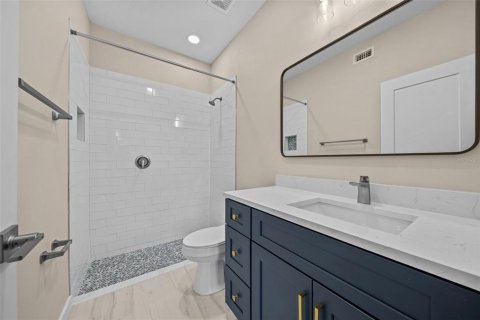 Condo in Saint Petersburg, Florida, 2 bedrooms  № 2267036 - photo 15