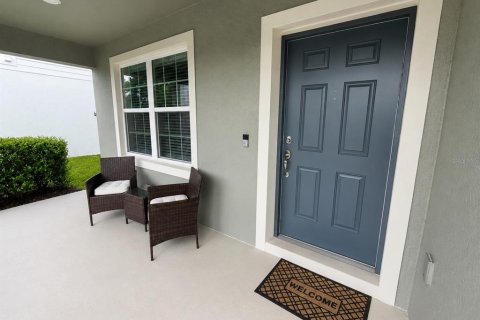House in Apopka, Florida 4 bedrooms, 230.58 sq.m. № 2227111 - photo 6