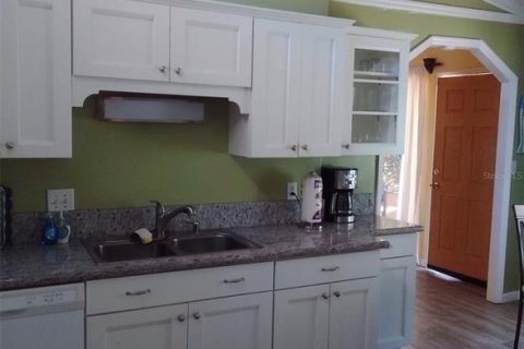House in Apopka, Florida 3 bedrooms, 99.78 sq.m. № 2217785 - photo 4