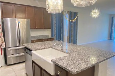 Villa ou maison à louer à Riverview, Floride: 4 chambres, 170.2 m2 № 2219013 - photo 5