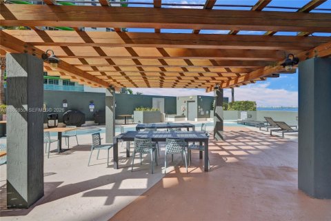 Купить кондоминиум в Майами, Флорида 47.19м2, № 2053508 - фото 19