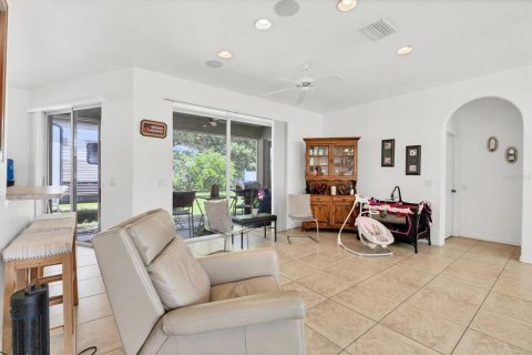 House in North Port, Florida 3 bedrooms, 143.72 sq.m. № 1803064 - photo 8