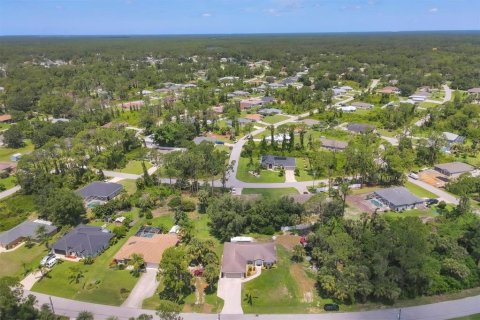 House in North Port, Florida 3 bedrooms, 143.72 sq.m. № 1803064 - photo 5