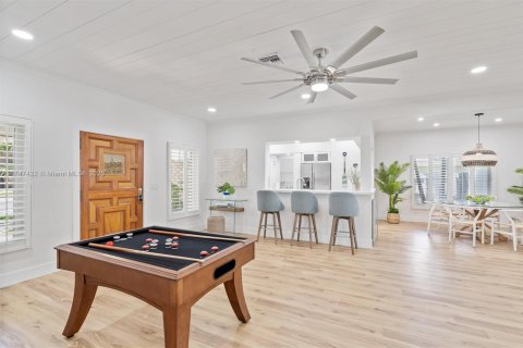 House in Pompano Beach, Florida 3 bedrooms, 205.96 sq.m. № 1772291 - photo 3