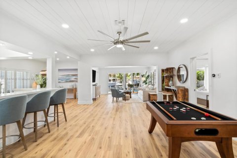 House in Pompano Beach, Florida 3 bedrooms, 205.96 sq.m. № 1772291 - photo 4