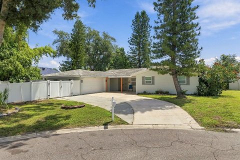 Villa ou maison à Tampa, Floride 4 chambres, 171.4 m2 № 2367517