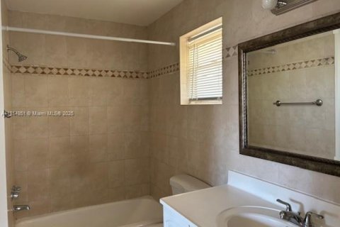 Condominio en alquiler en Aventura, Florida, 1 dormitorio, 78.97 m2 № 1971294 - foto 10