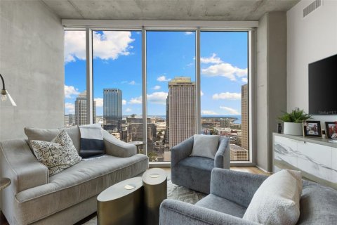 Copropriété à vendre à Tampa, Floride: 2 chambres, 113.43 m2 № 1904259 - photo 17