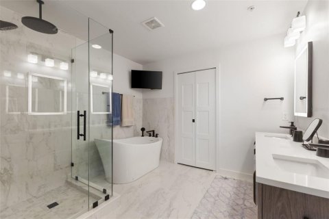 Copropriété à vendre à Tampa, Floride: 2 chambres, 113.43 m2 № 1904259 - photo 24