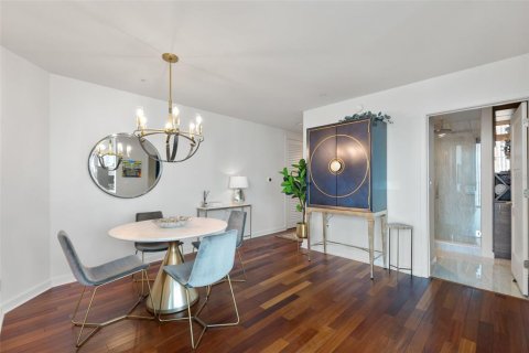 Copropriété à vendre à Tampa, Floride: 2 chambres, 113.43 m2 № 1904259 - photo 8