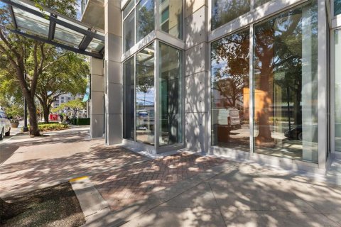 Copropriété à vendre à Tampa, Floride: 2 chambres, 113.43 m2 № 1904259 - photo 2