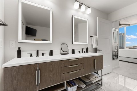 Copropriété à vendre à Tampa, Floride: 2 chambres, 113.43 m2 № 1904259 - photo 26
