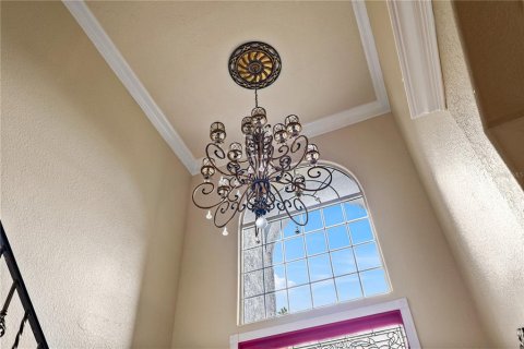 House in Windermere, Florida 5 bedrooms, 392.6 sq.m. № 1901219 - photo 8