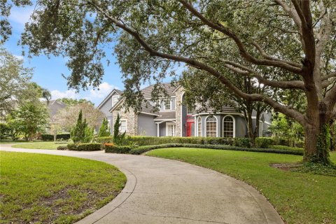 House in Windermere, Florida 5 bedrooms, 392.6 sq.m. № 1901219 - photo 2