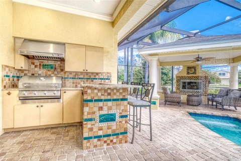 House in Tarpon Springs, Florida 4 bedrooms, 334.26 sq.m. № 2213900 - photo 24