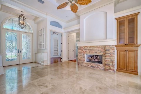 House in Tarpon Springs, Florida 4 bedrooms, 334.26 sq.m. № 2213900 - photo 4