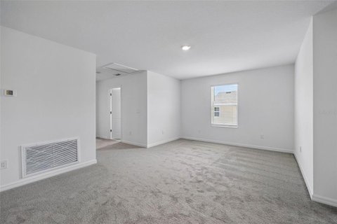 Casa en venta en DeLand, Florida, 4 dormitorios, 235.6 m2 № 1826609 - foto 9