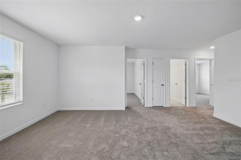 Casa en venta en DeLand, Florida, 4 dormitorios, 235.6 m2 № 1826609 - foto 8