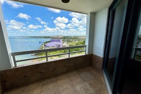 Condominio en alquiler en Sarasota, Florida, 3 dormitorios, 215.07 m2 № 1882999 - foto 24
