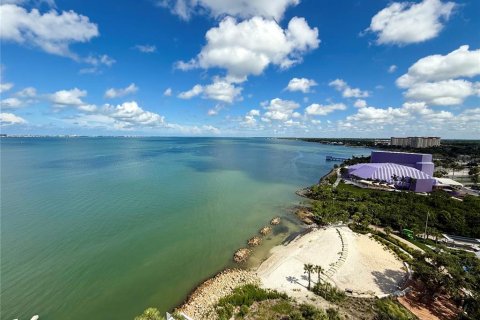 Condominio en alquiler en Sarasota, Florida, 3 dormitorios, 215.07 m2 № 1882999 - foto 25