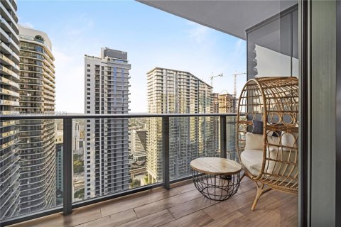 Condominio en alquiler en Miami, Florida, 3 dormitorios, 149.85 m2 № 2010629 - foto 6