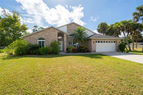 House in PORT ST. JOHN in Cocoa, Florida 4 bedrooms, 183.3 sq.m. № 1847381 - photo 1