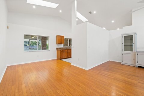 House in PORT ST. JOHN in Cocoa, Florida 4 bedrooms, 183.3 sq.m. № 1847381 - photo 26