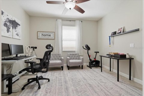 Casa en venta en Brandon, Florida, 4 dormitorios, 263.38 m2 № 2149659 - foto 14