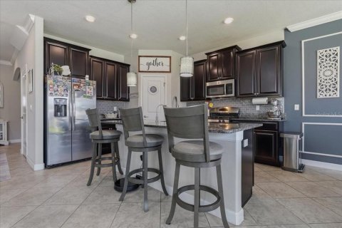 Casa en venta en Brandon, Florida, 4 dormitorios, 263.38 m2 № 2149659 - foto 12