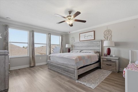 Casa en venta en Brandon, Florida, 4 dormitorios, 263.38 m2 № 2149659 - foto 19