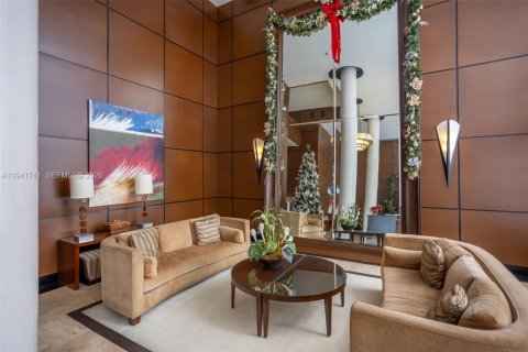 Condominio en alquiler en Hallandale Beach, Florida, 2 dormitorios, 155.8 m2 № 2054894 - foto 24